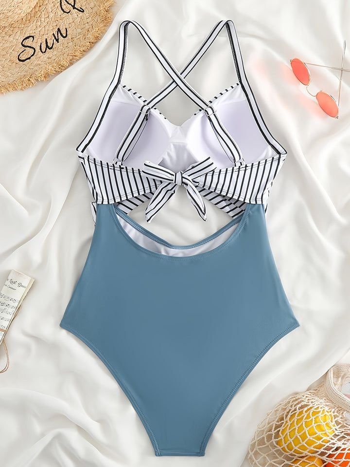 Traje Bicolor con Corte