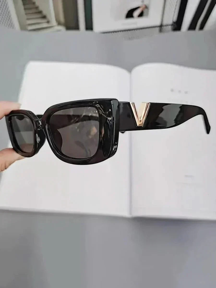 Charlotte | Gafas de Sol Cuadradas Elegantes
